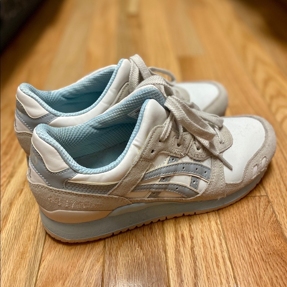 Retro Asics Gel Lyte III size 8